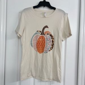 Bella+canvas womens patchwork pumpkin printed t-shirt cream small Fall Autumn